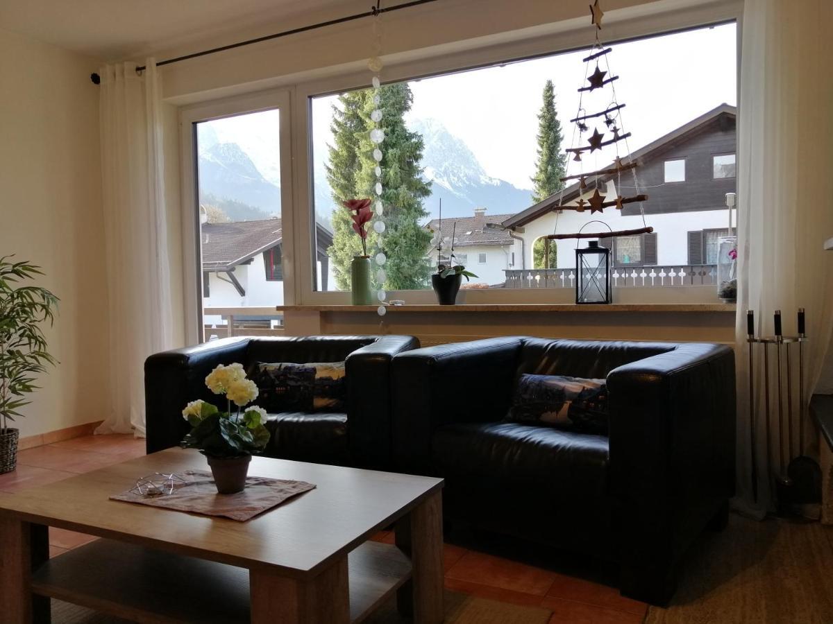 Maisonette Apartment Dhh Zugspitzblick Mit Eigenem Garten Garmisch-Partenkirchen Exterior foto